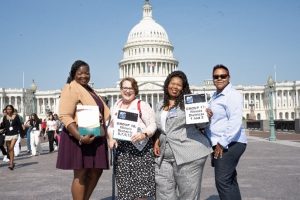 Members from Illinois before their meetings